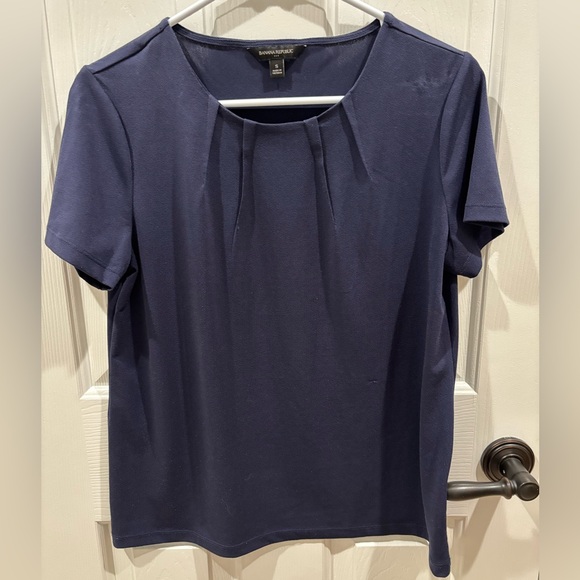 Banana Republic Tops - Banana Republic Navy Short Sleeve Pleated Front Top